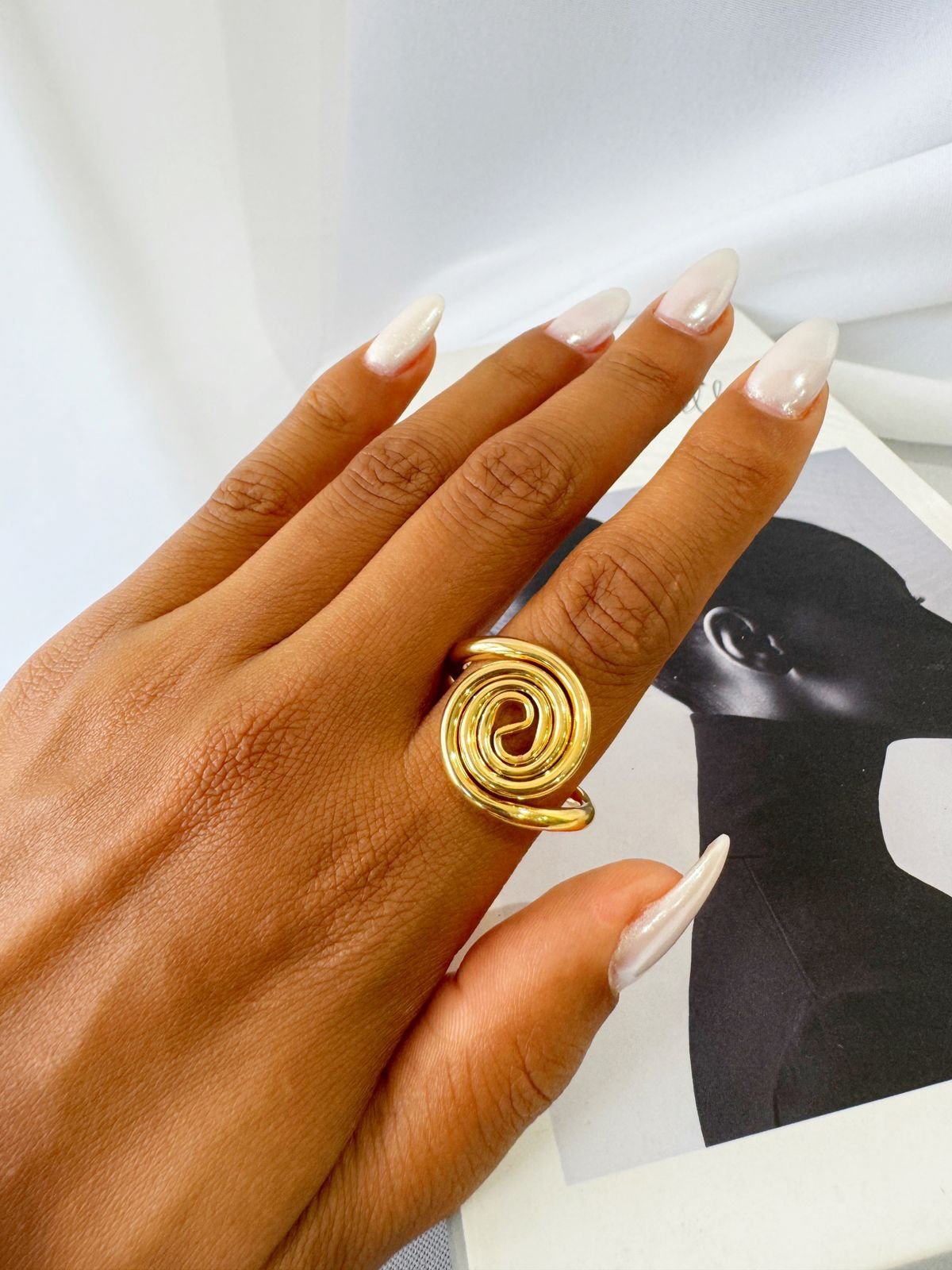 An45 Anel círculo Semi jóia