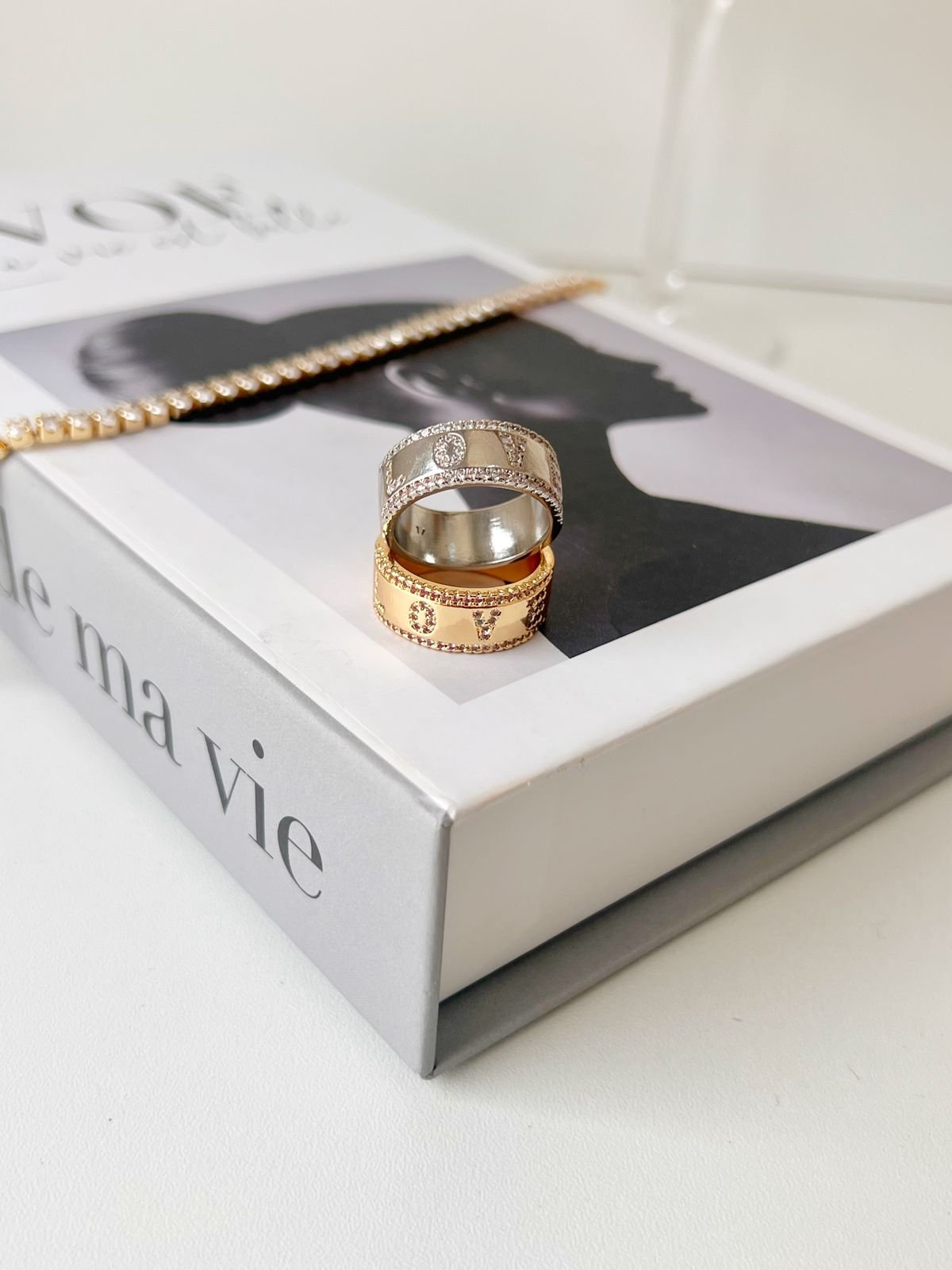 AN72 Anel gold love com zircônia cravejadas Folheado