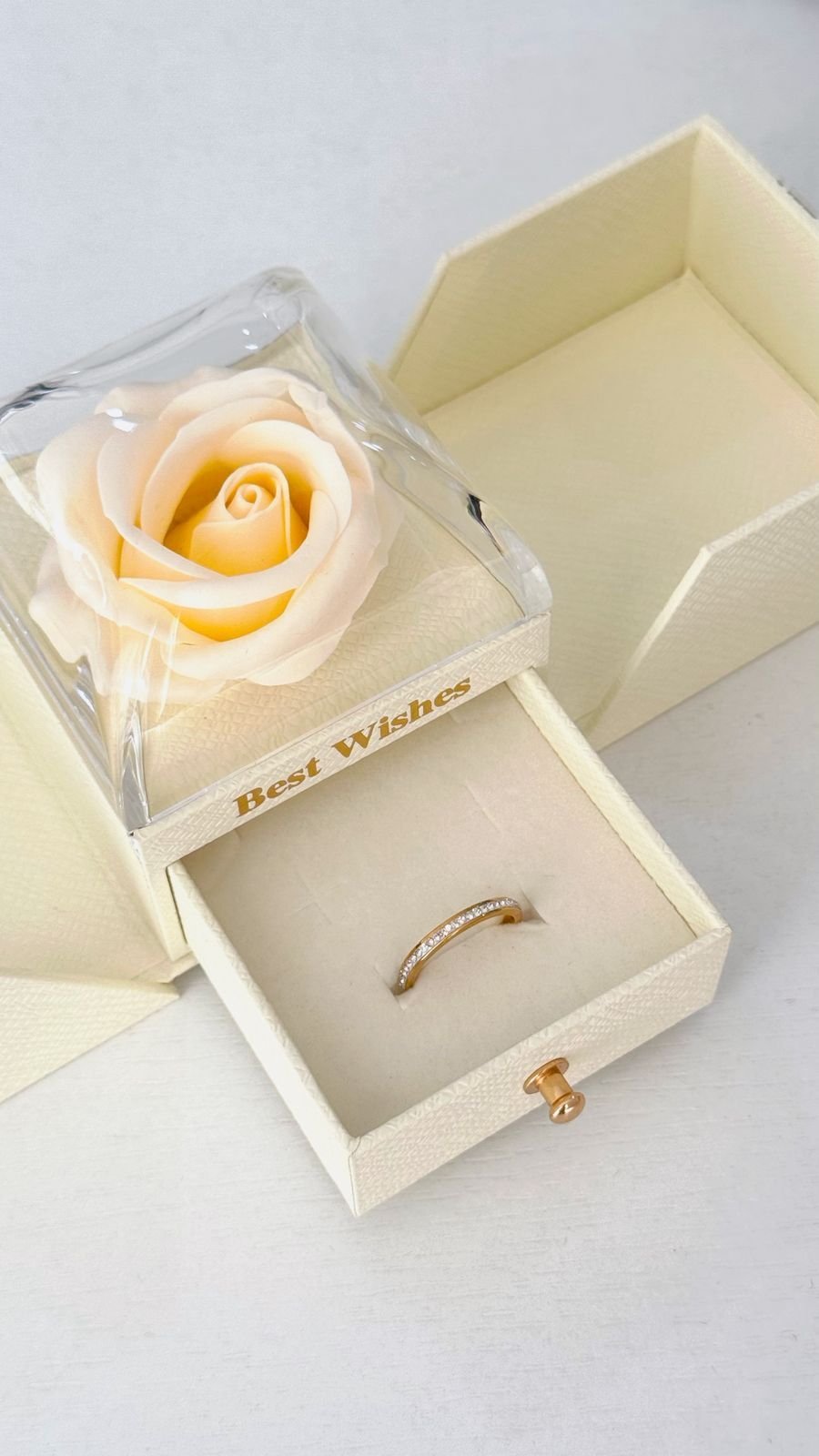 Anel Aparador Cravejado Resistente á Agua