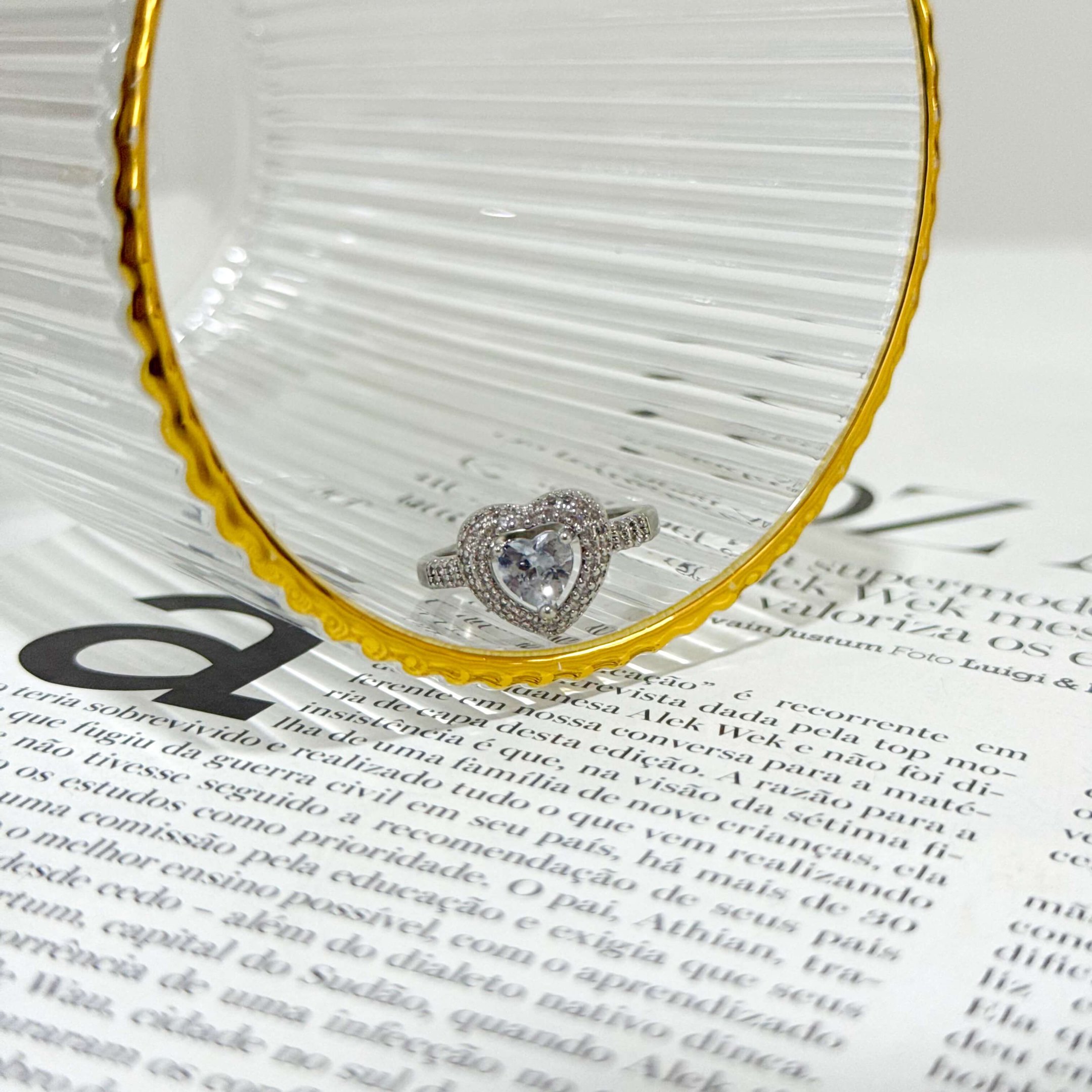 Anel Coração com Zircônia Cravejadas Folheado