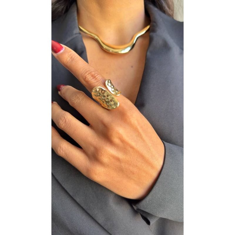 Anel Martelado Orgânico Folheado a Ouro 18K ou Prata