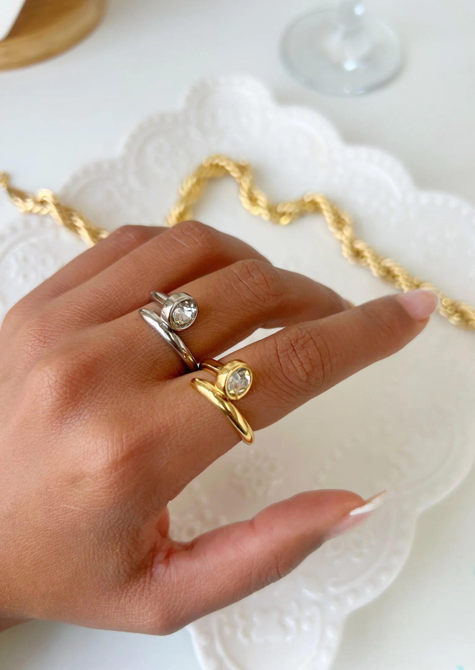 Anel Prego Ponto de Luz Semi Jóia