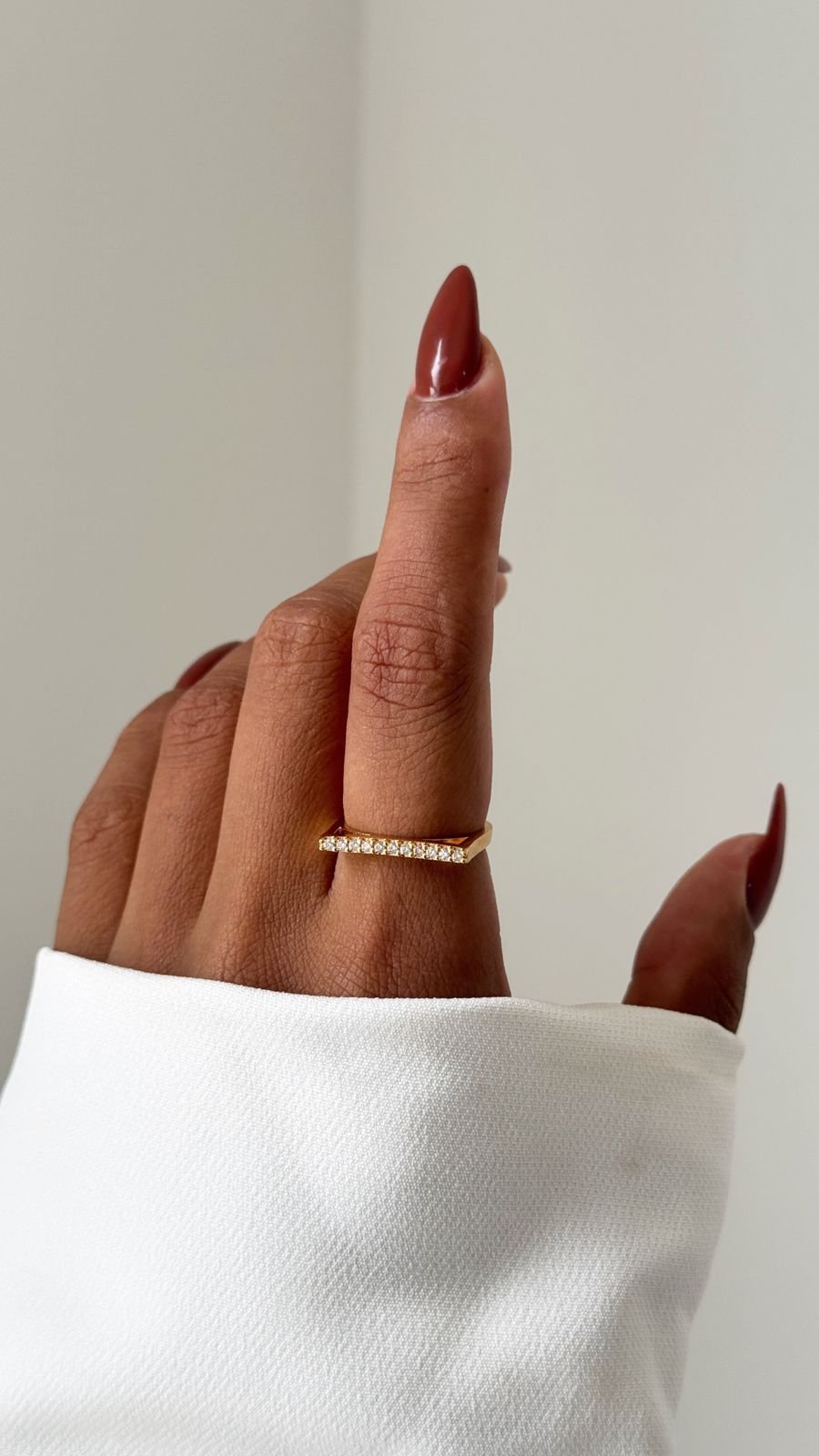 Anel Quadrado com Zirconia em Semi Joia Banhado á OURO