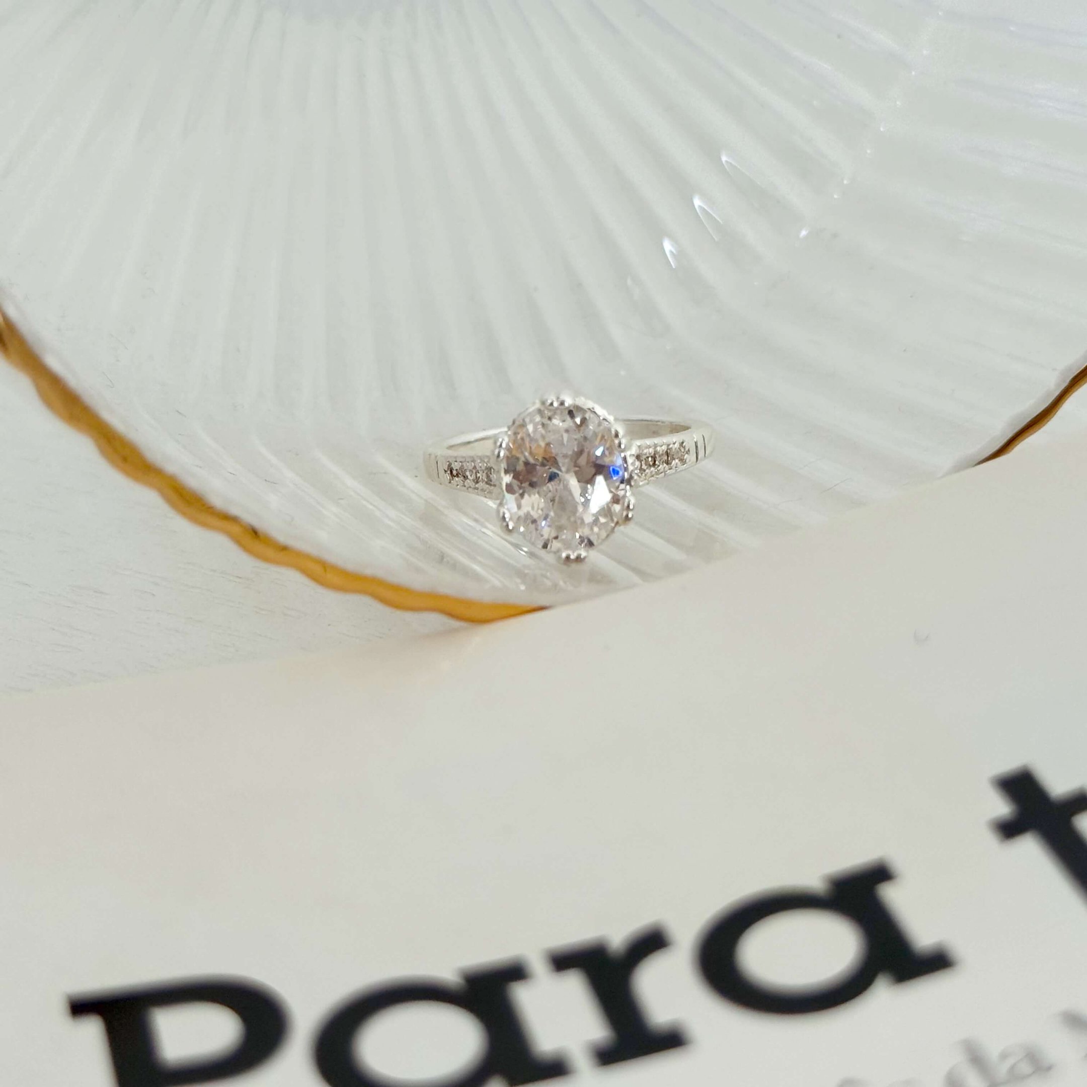 Anel Solitário Big Folheado