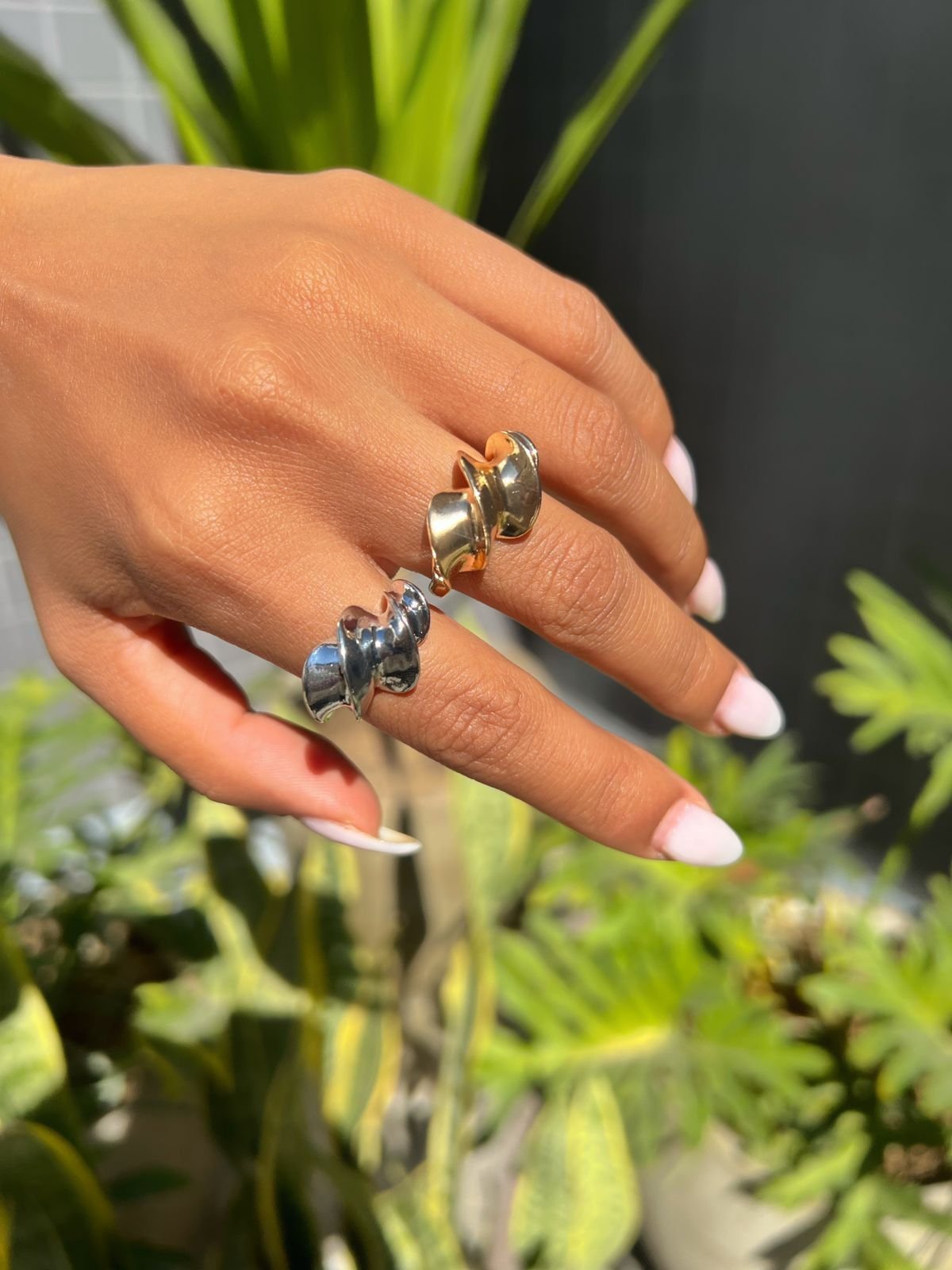 Anel torcido Gold folheado