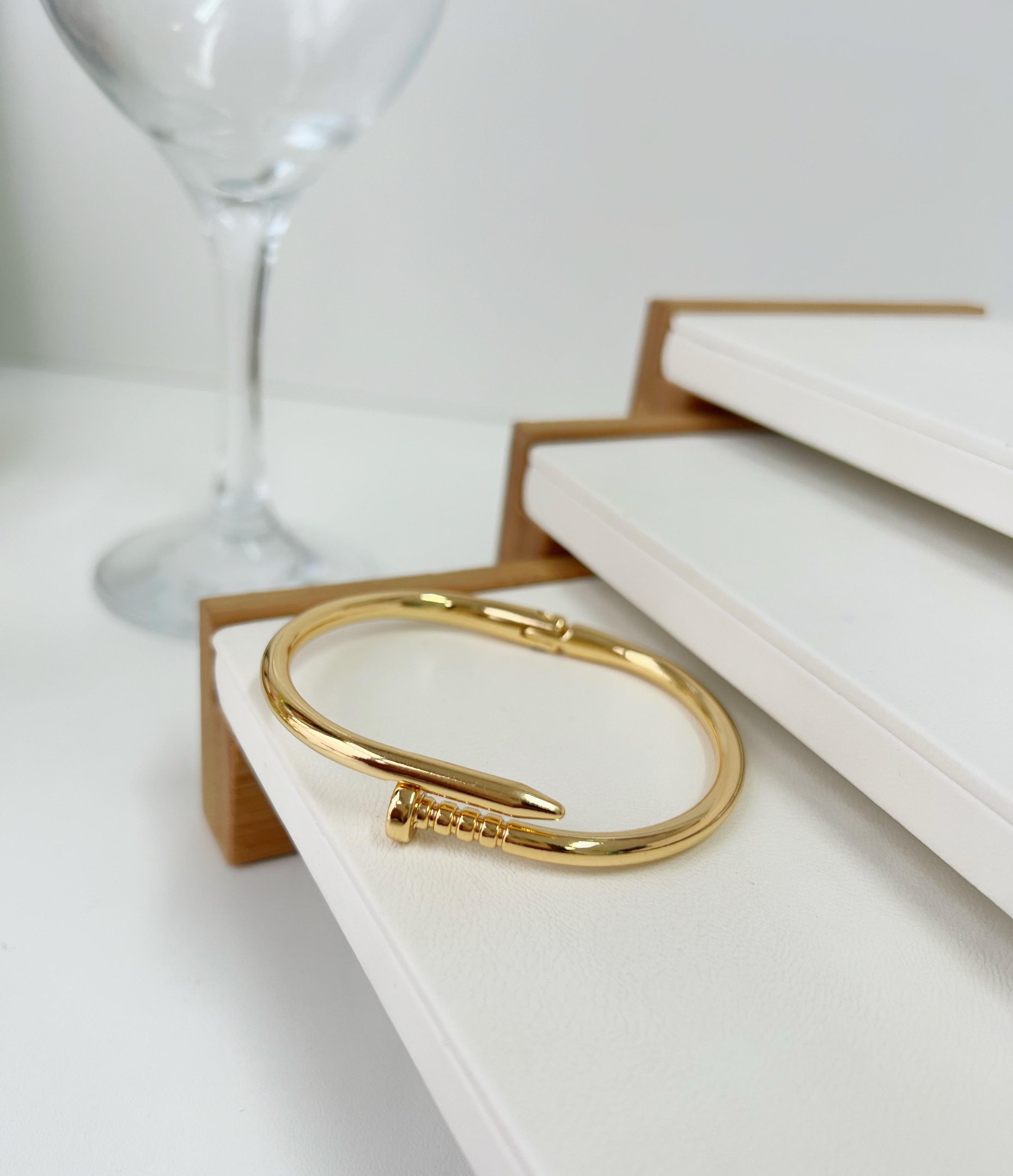 Bra08 Bracelete Prego Semi Joia