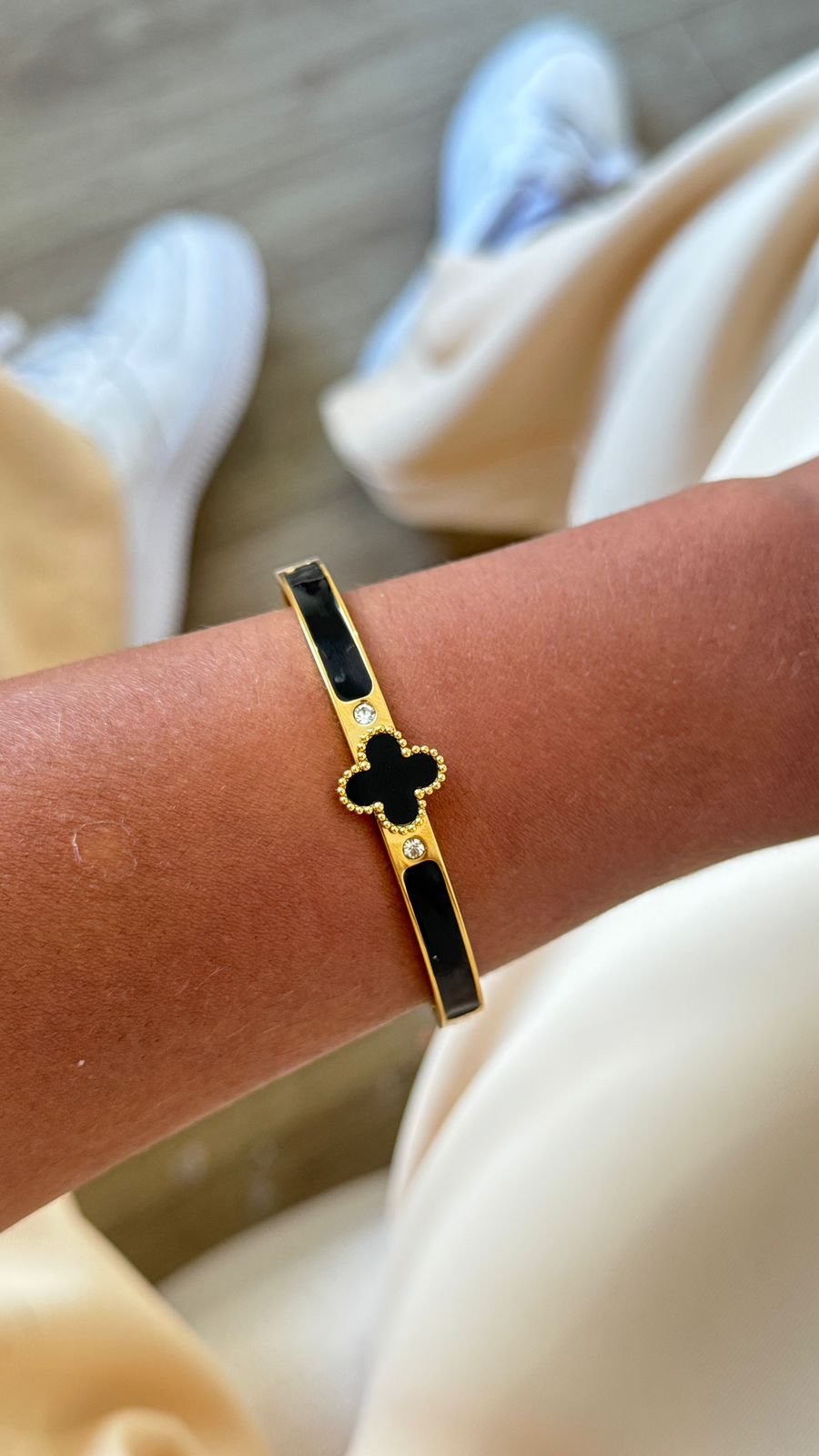 BRA180 Bracelete Trevo Gold em Aço Inox