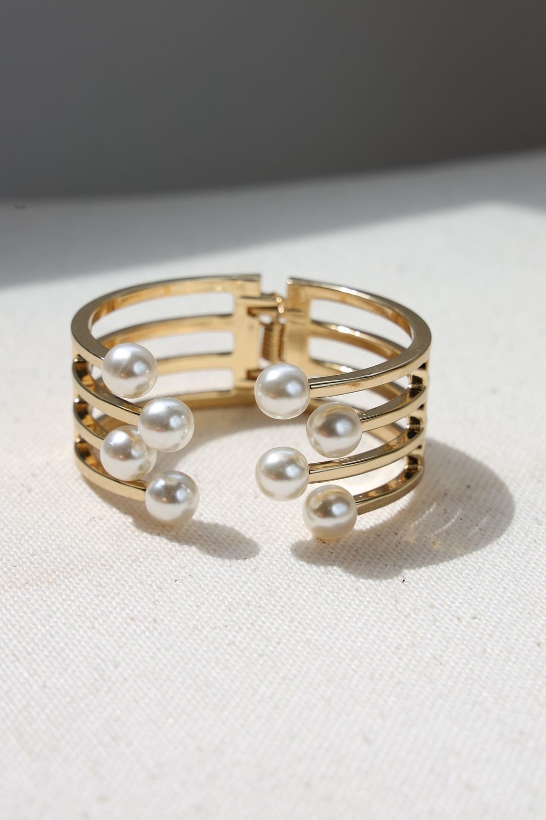 BRA250 Bracelete Pérola Ajustável Folheado á OURO18k