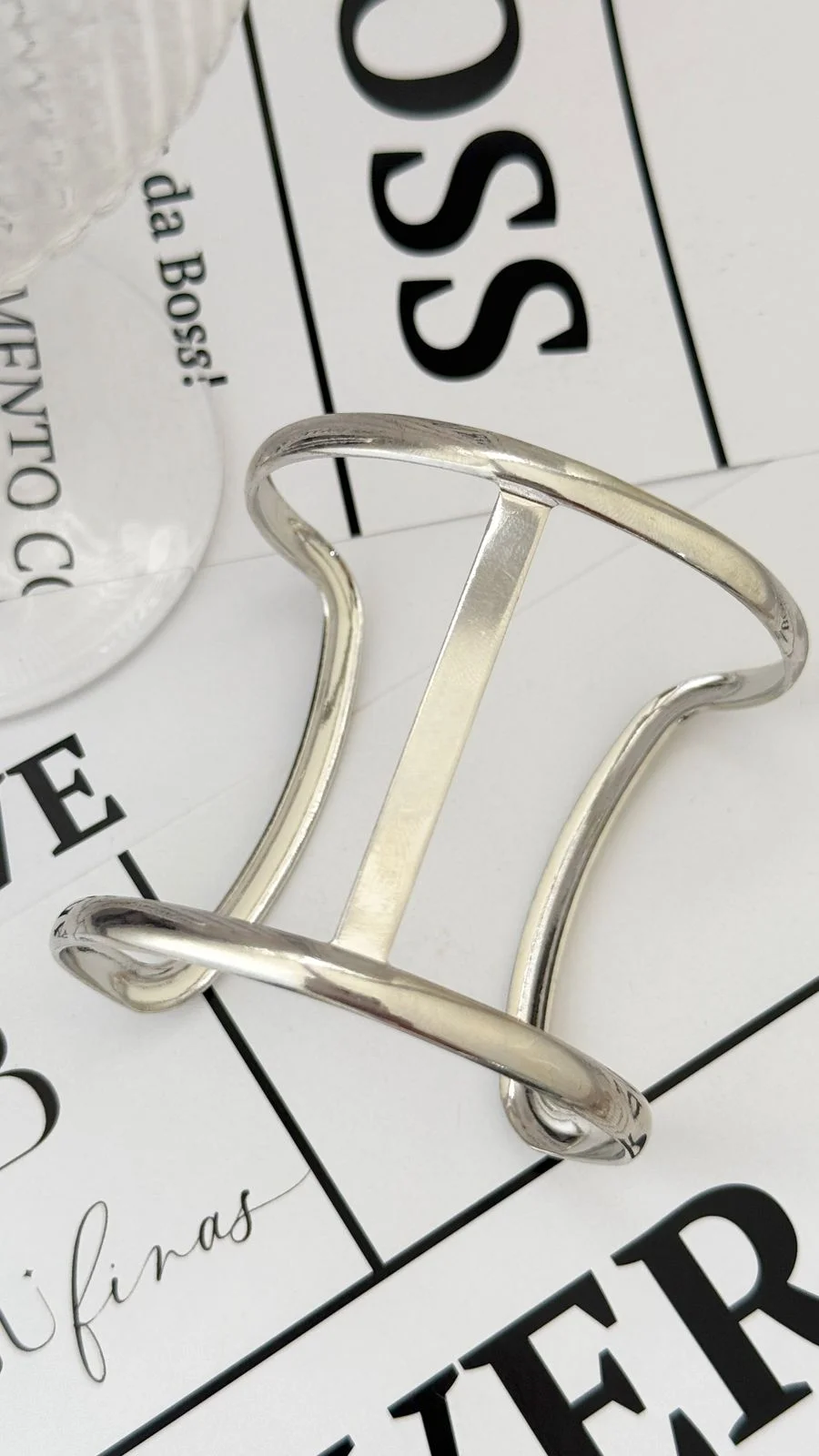 Bracelete Contorno Folheado á PRATA ródio branco