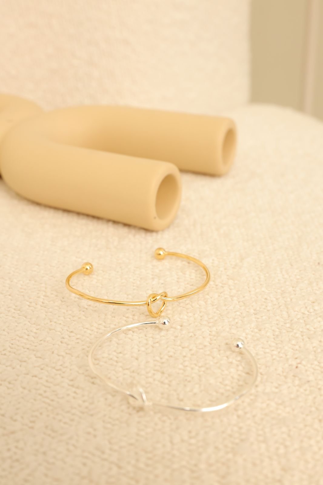 Bracelete Nó Da Sorte em Semi Joia