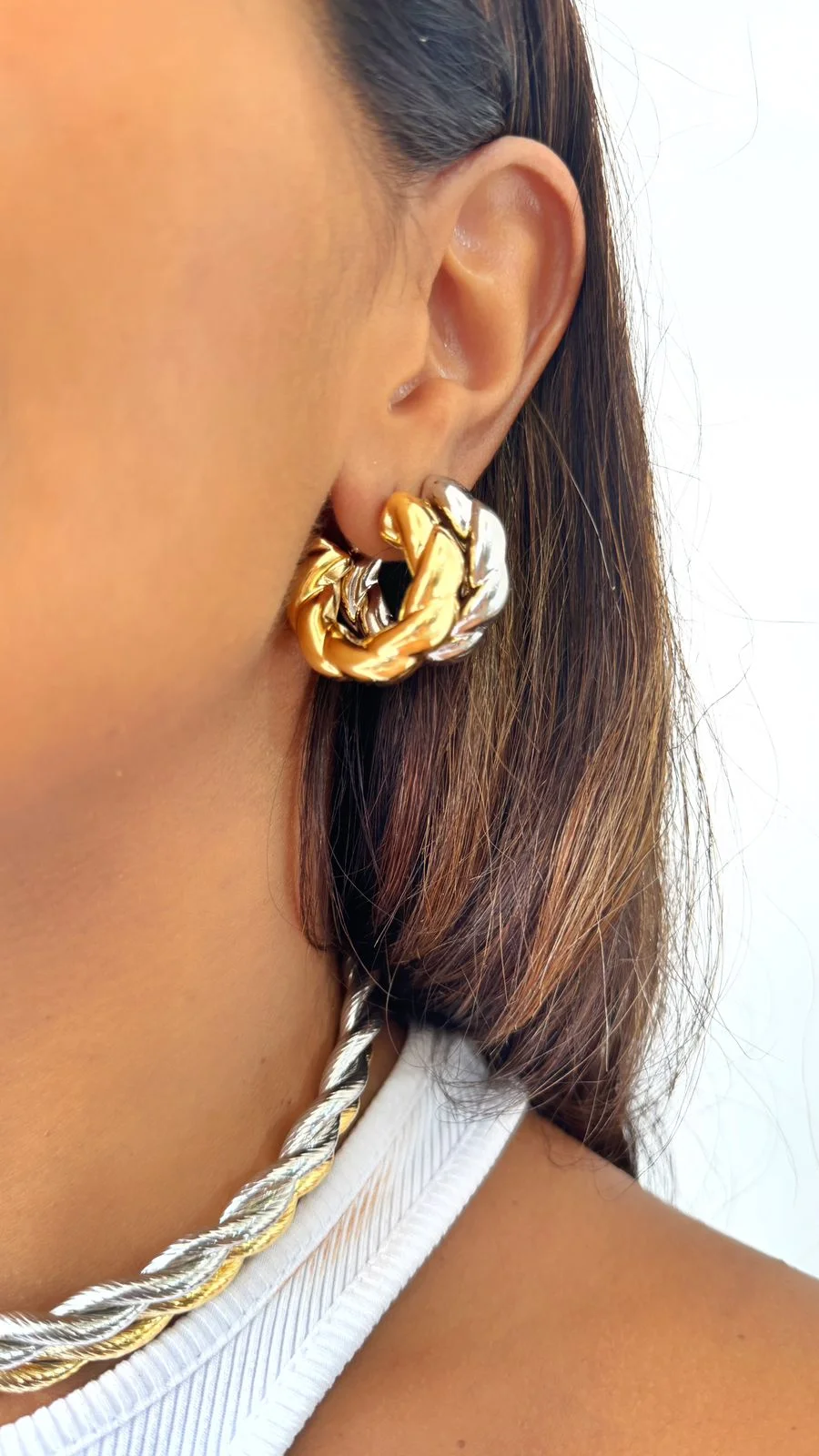 Bri04 - Brinco de Argola trançada Semi jóia