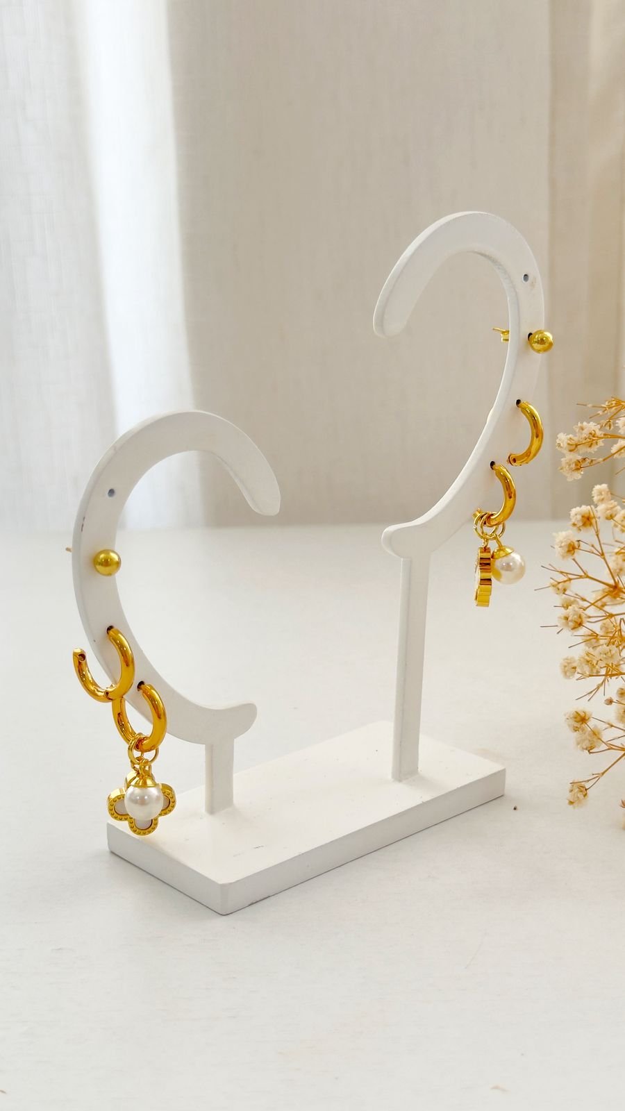 BRI643 Kit de Brinco Bolinha com Argolas de Pérola e Trevo Madre Pérola em AÇO INOX