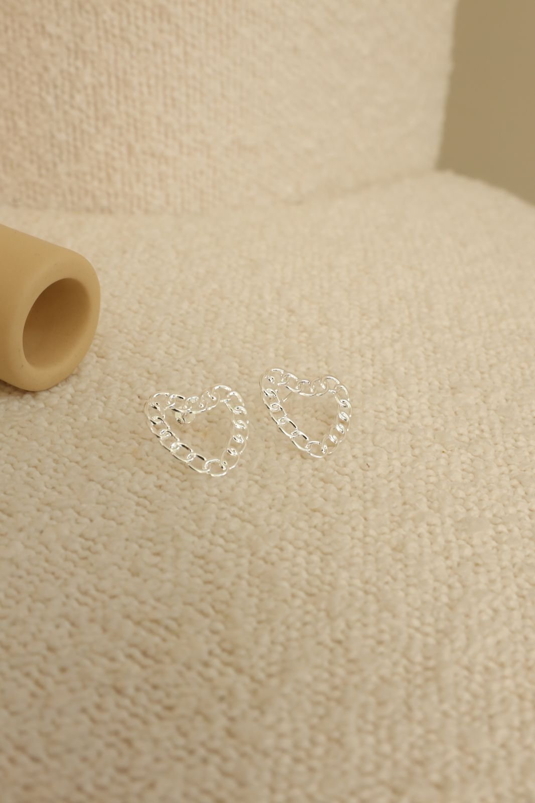 Brinco Coração Elo Banhado Prateado