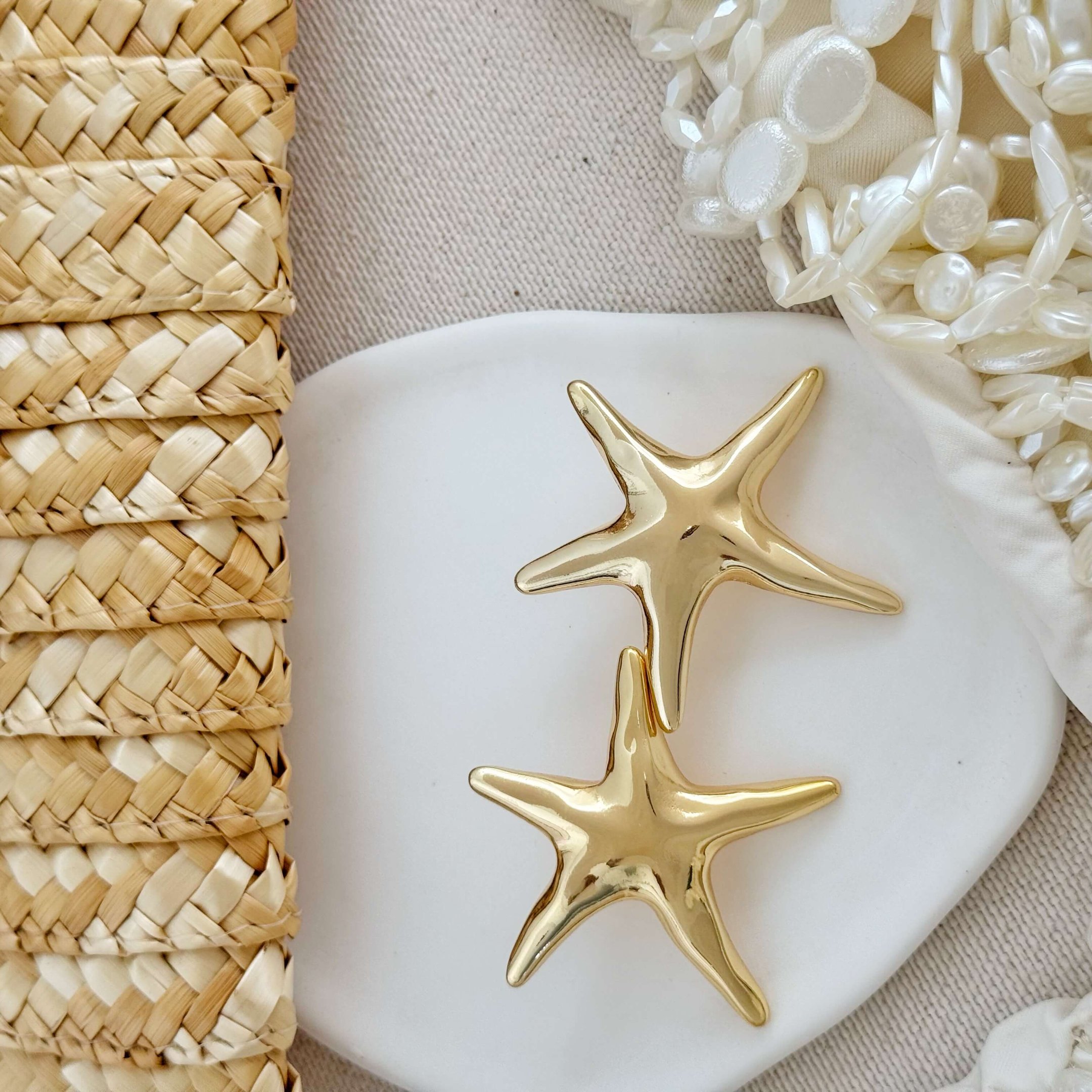 Brinco Estrela Lisa Semi Joia