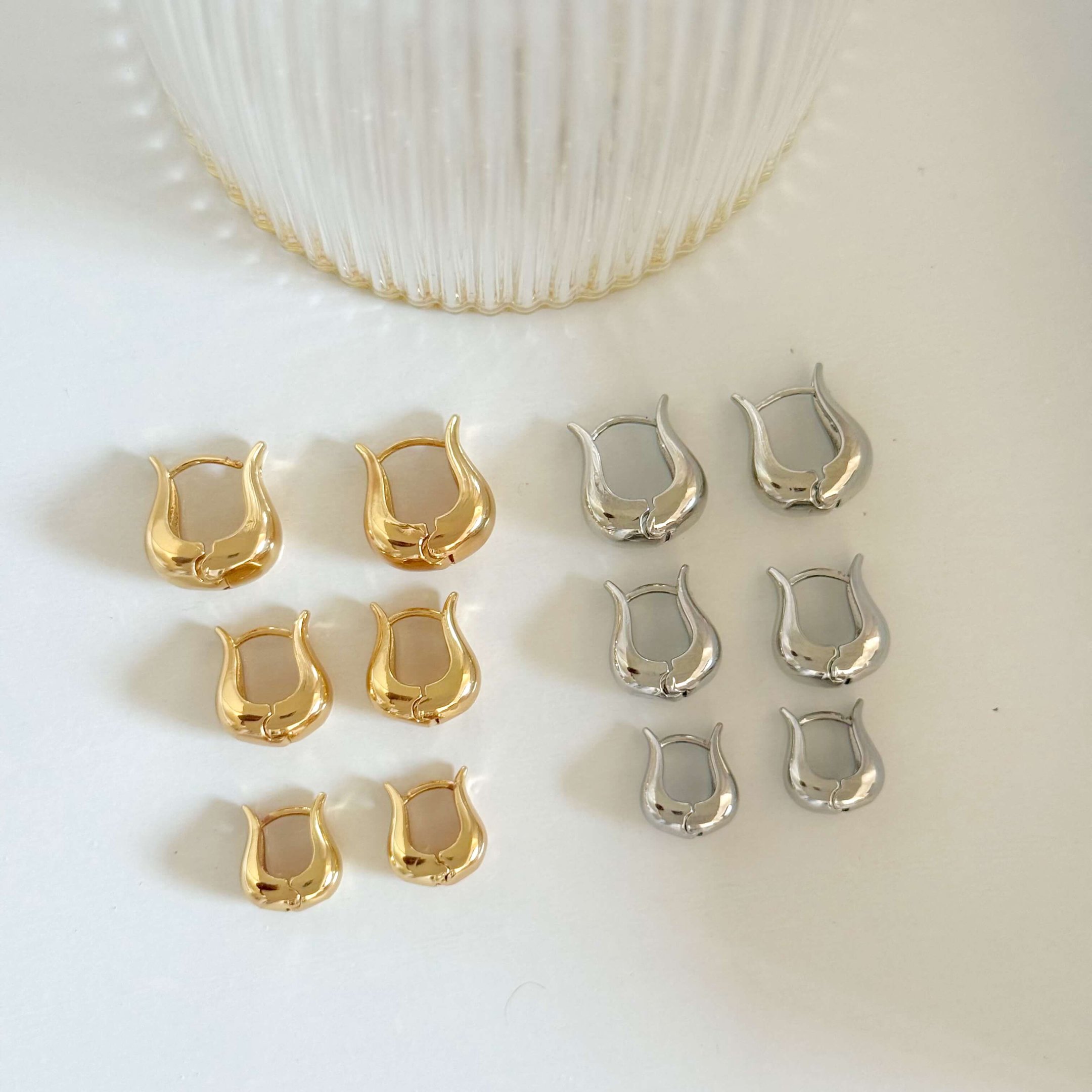 Brinco gota bold trio folheado