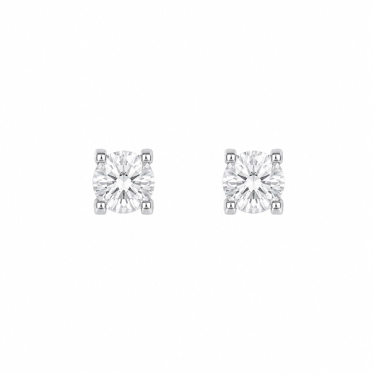 Brinco Moissanite 8mm Prata 925