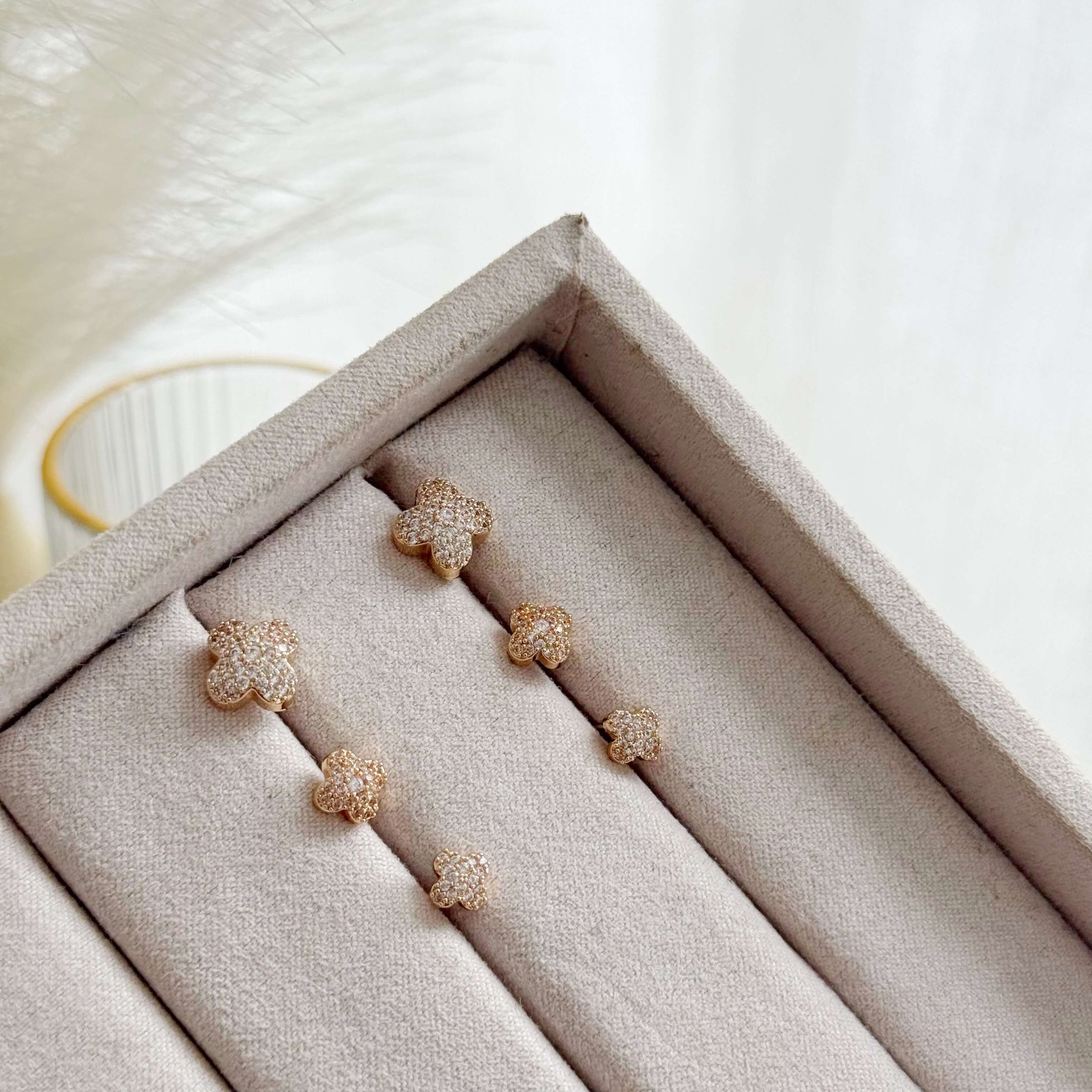 Brinco Trio Trevo Folheado