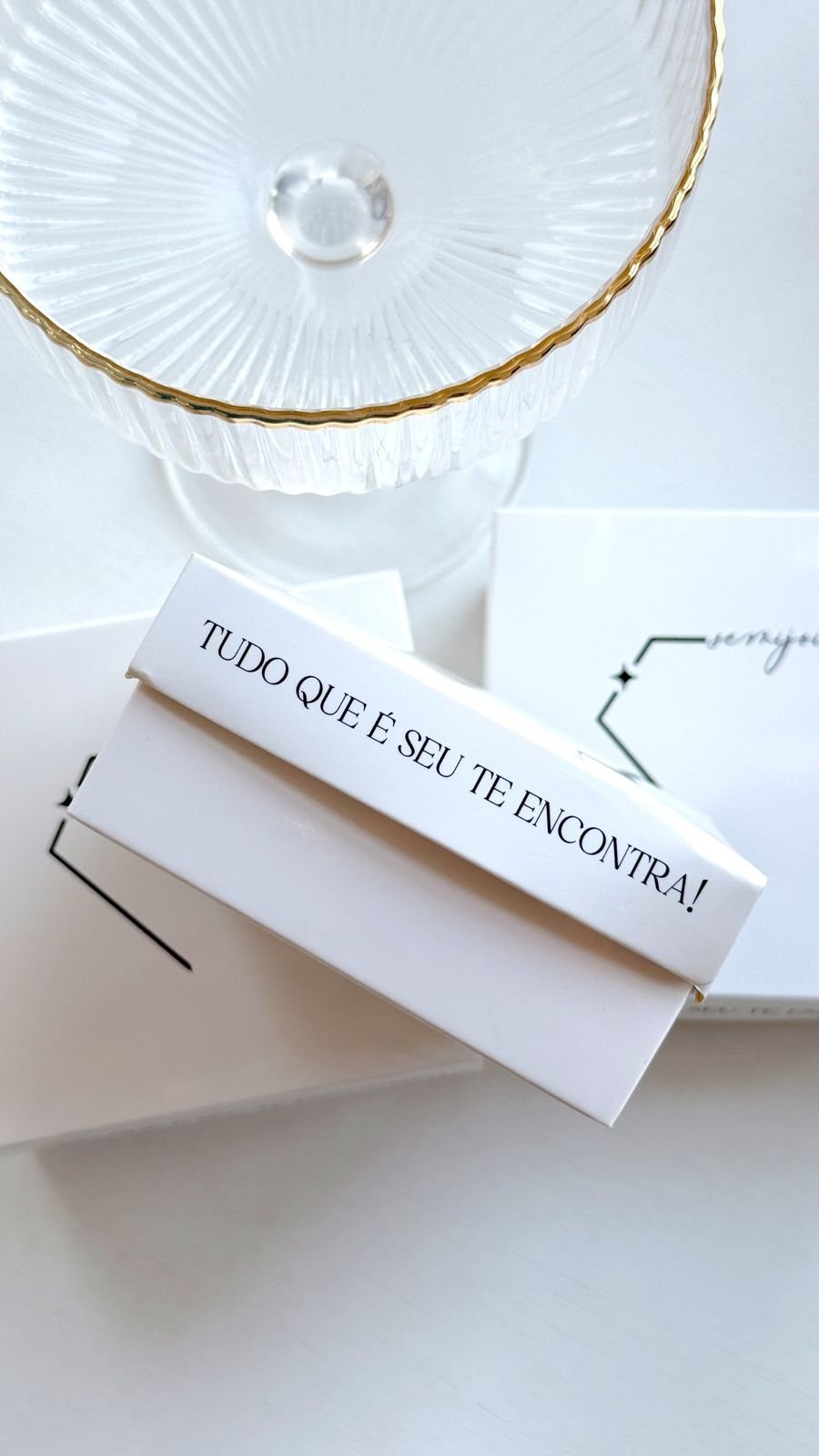 Caixa Branca JubijuFinas