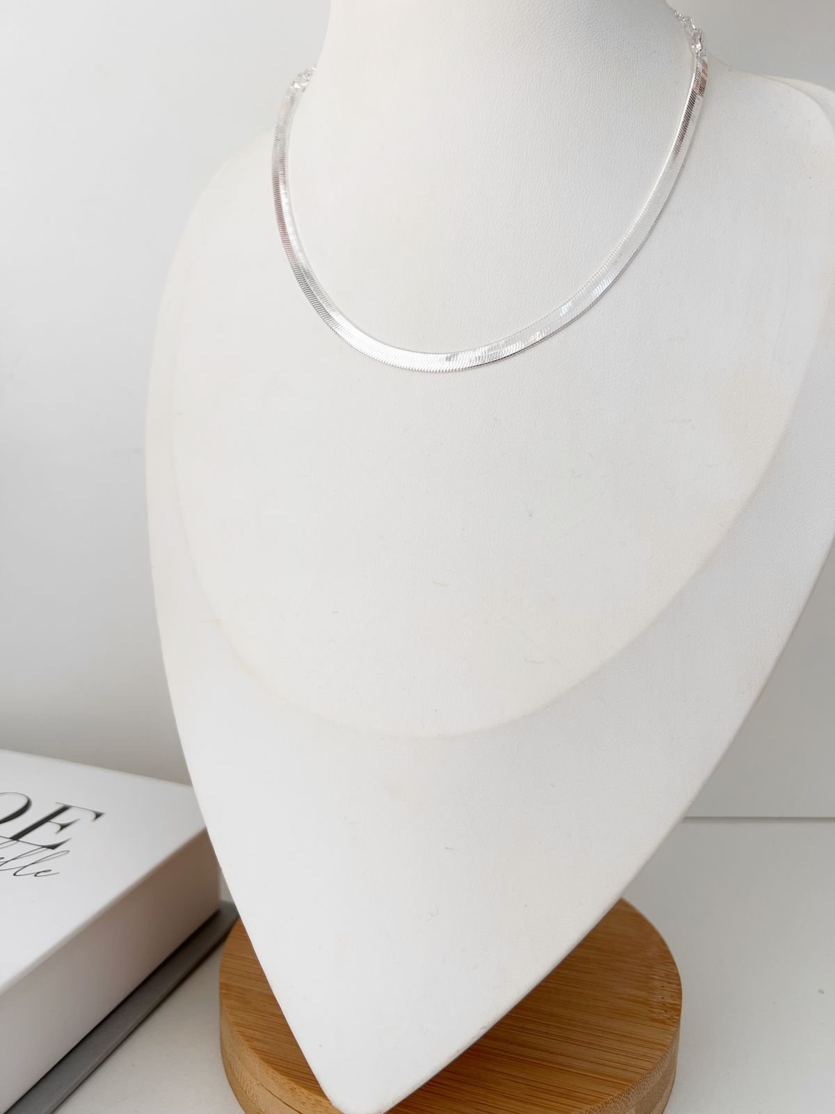 Choker Fita Lâmina folheada