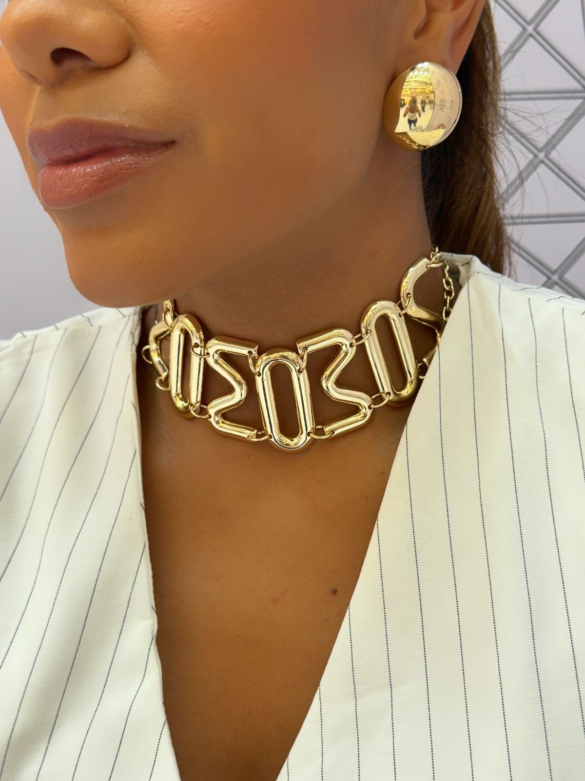 COLR93 Colar choker Butterfly Semi jóia