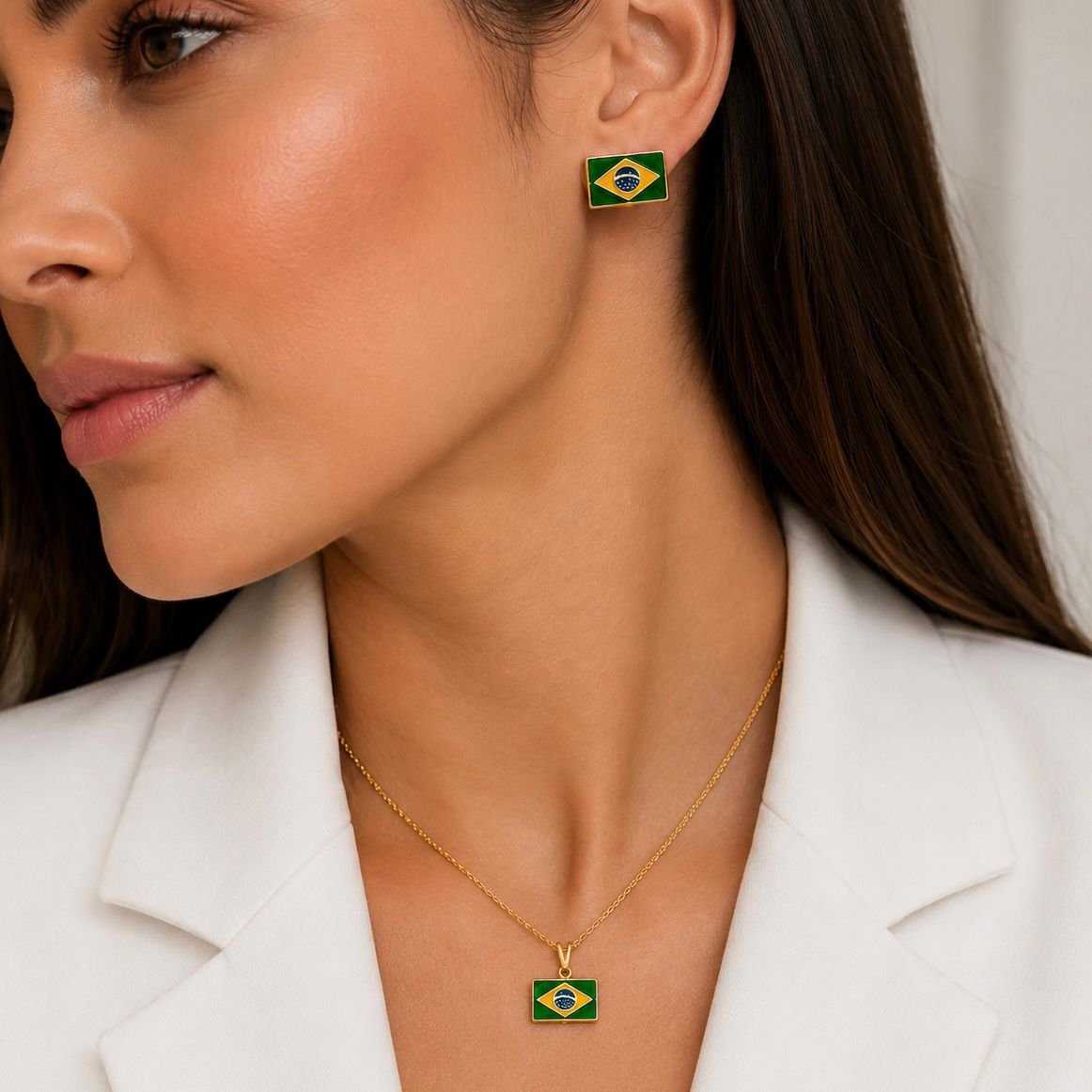 Conjunto Colar e Brinco do Brasil Semi Joia Dourado