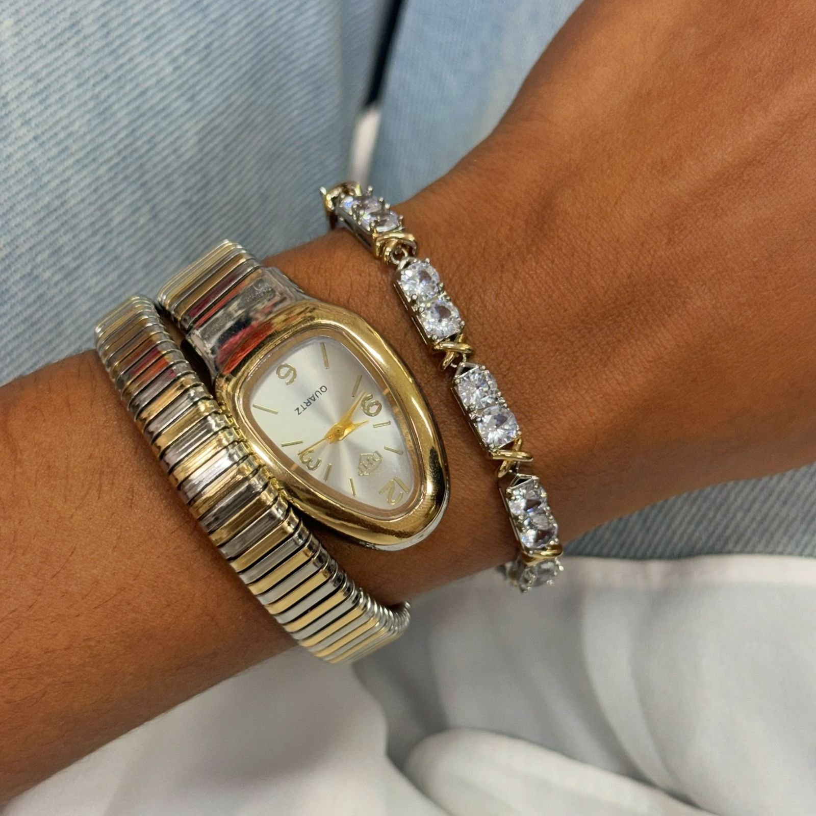Pulseira X em Mix de Banho com Zircônias Cravejadas Fecho Duplo Semi Joia